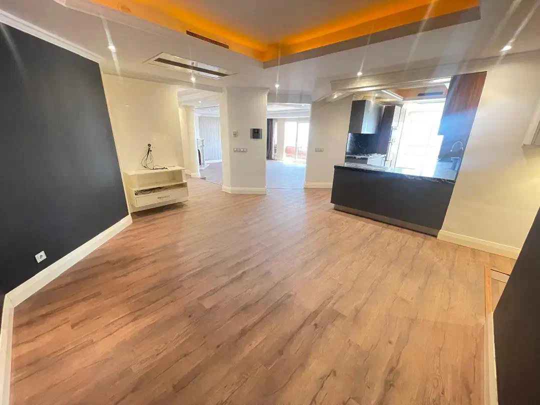 ۲۸۰ متر ۴ خواب تک واحدی (زیر سیزدهم)