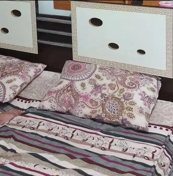 تخت خواب قیمت یه تومن|تخت و سرویس خواب|خورموج, |دیوار