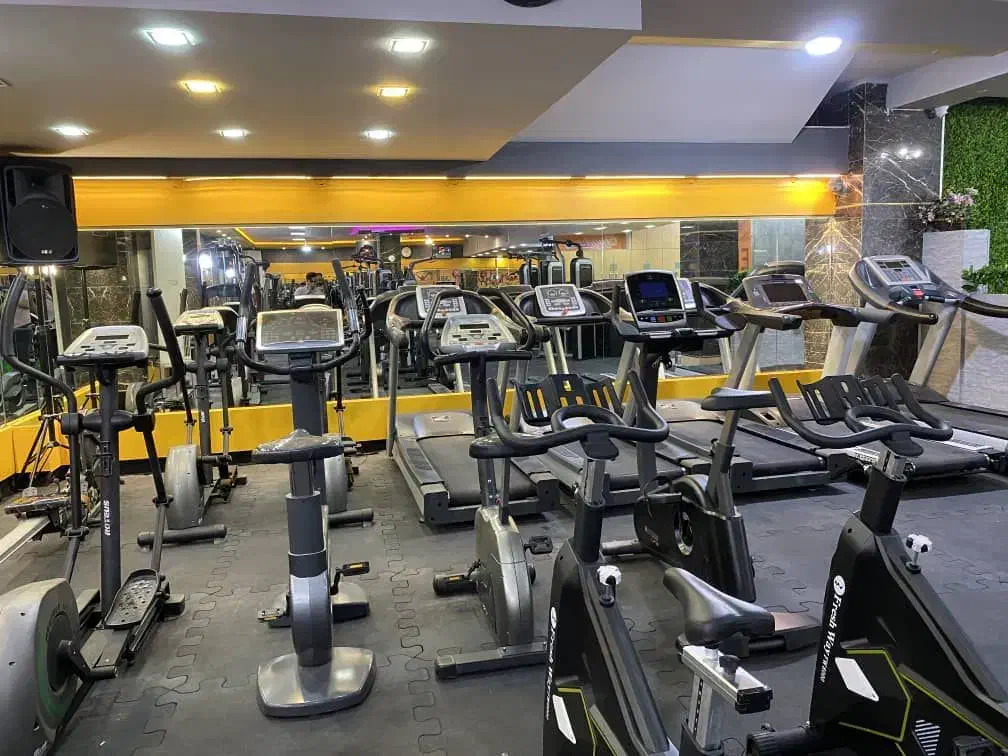 بوفه باشگاه بدنسازی سانس بانوان|اجارهٔ مغازه و غرفه|اصفهان, وحید|دیوار