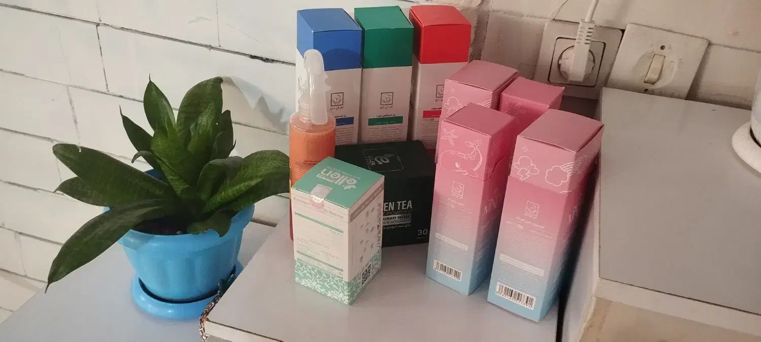 محصولات مراقبتی آرایشی وبهداشتی|آرایشی، بهداشتی، درمانی|گناباد, |دیوار