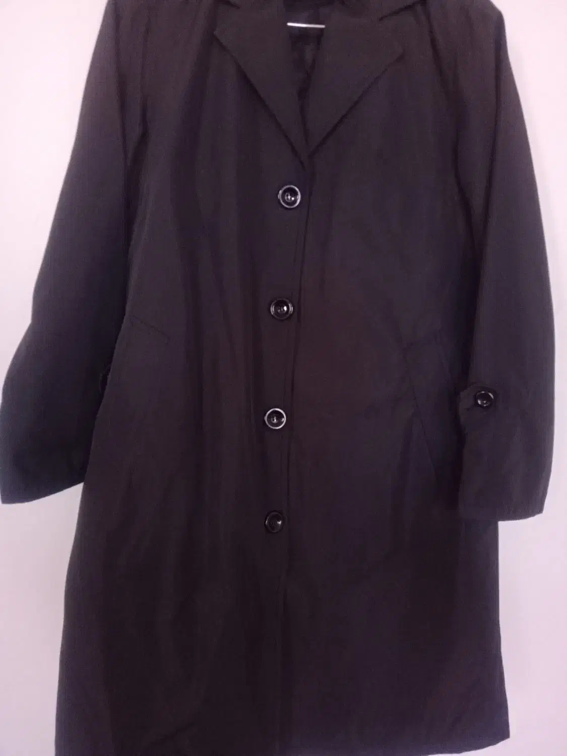 بارونی|لباس|خرم‌آباد, |دیوار