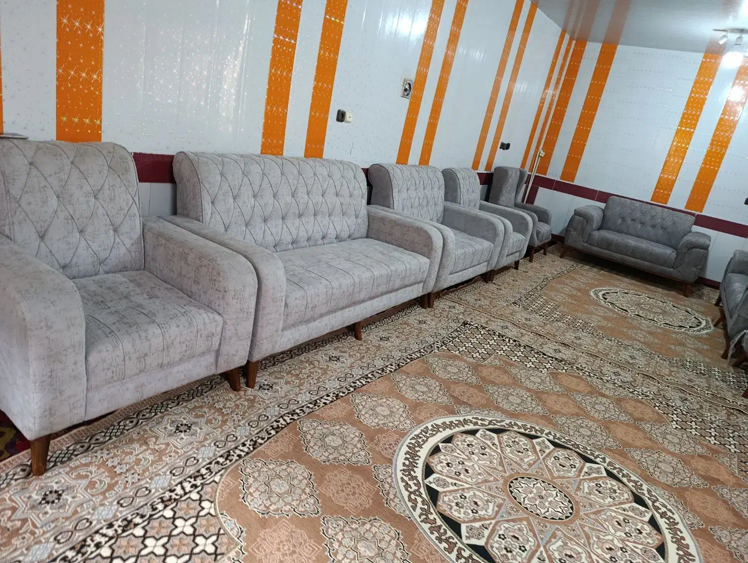 مبل هفت نفره|مبلمان خانگی و میز عسلی|بستان آباد, |دیوار