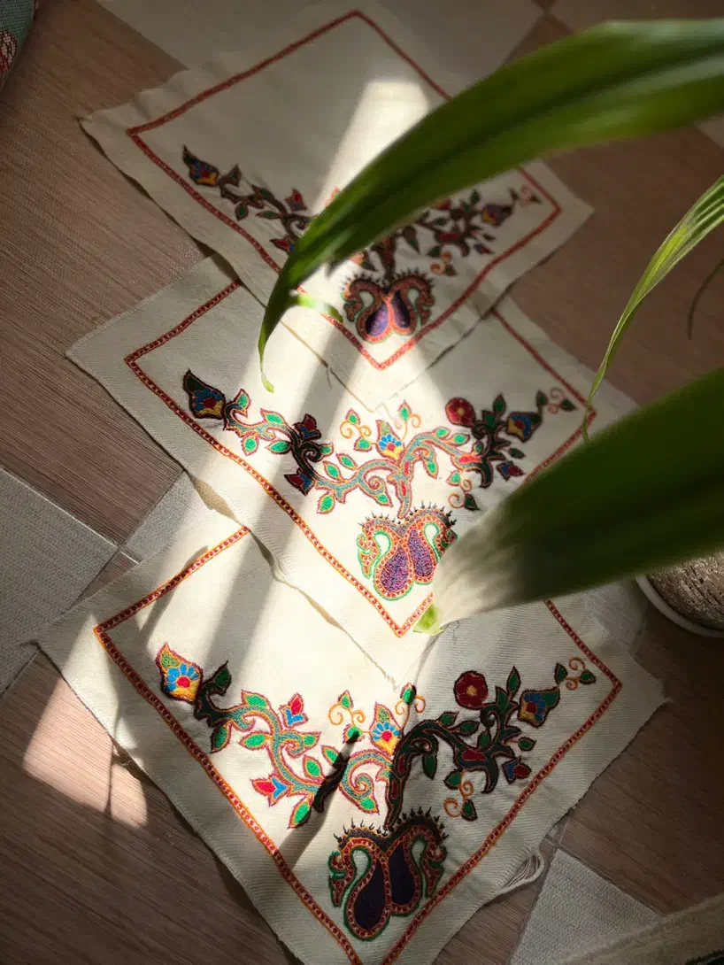 پته مناسب روز مادر|صنایع دستی و سایر لوازم تزئینی|کرمان, |دیوار