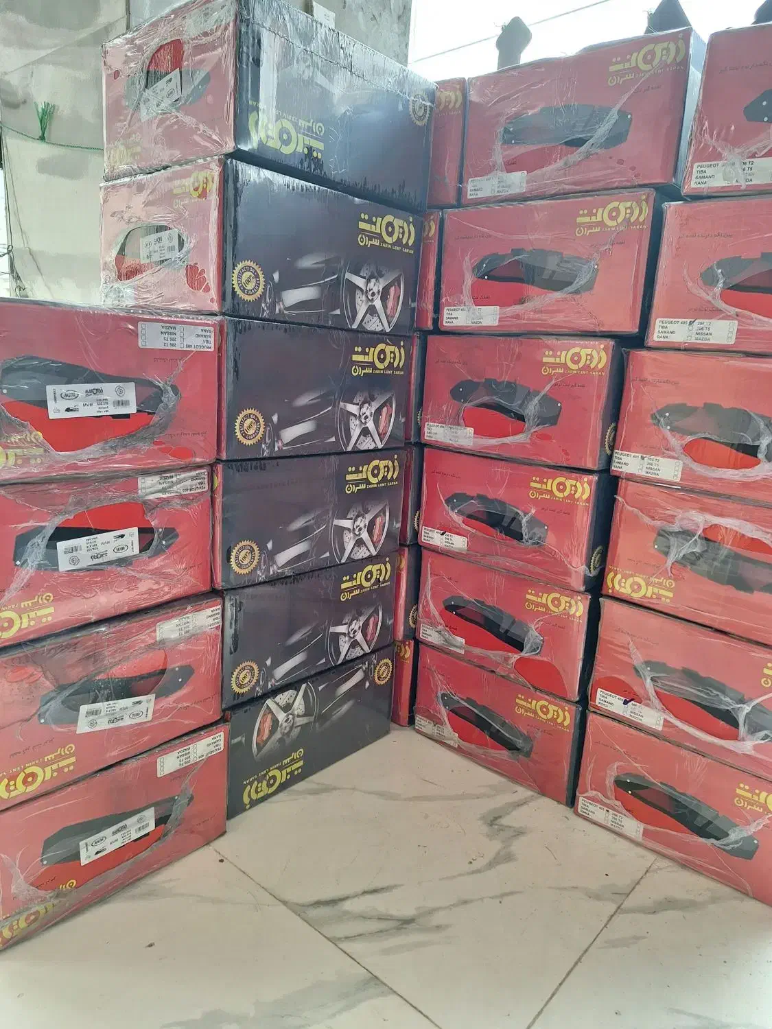 لنت خودرو داخلی و خارجی به صورت پخش و عمده باتعویض|قطعات یدکی و لوازم جانبی|مشهد, کوی المهدی|دیوار