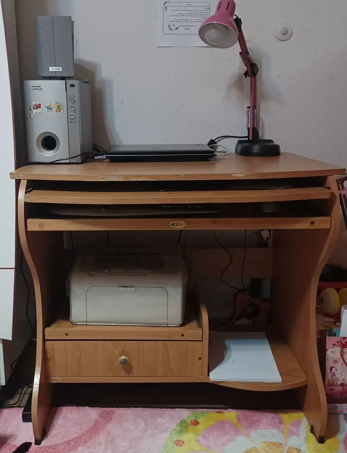 میز کامپیوتر سالم|میز تحریر و کامپیوتر|ساری, |دیوار