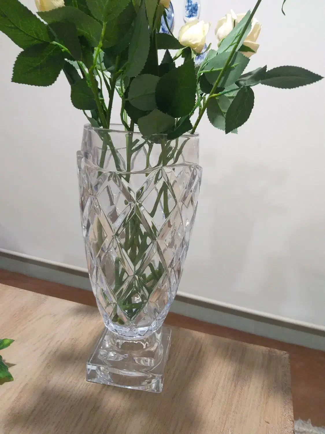 گلدان کریستال|صنایع دستی و سایر لوازم تزئینی|میانه, |دیوار