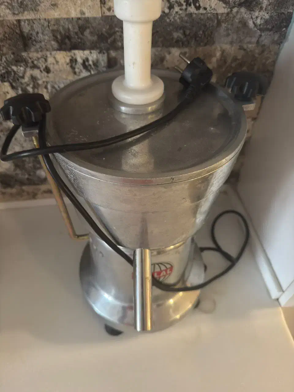 آب هویج گیری|آبمیوهگیر و آبمرکباتگیر|بندرعباس, |دیوار