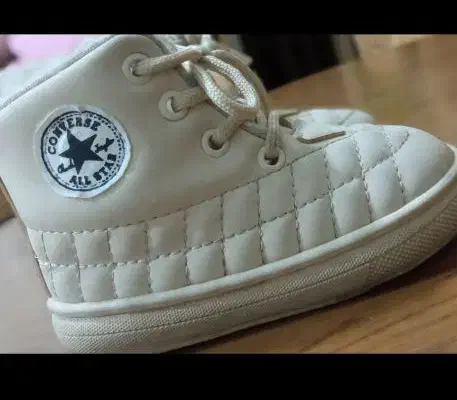 بوت تمیز و نو|کفش و لباس بچه|نیشابور, هفده شهریور|دیوار