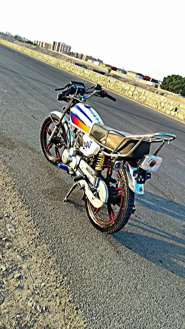 موتور 402(فول اسپرت)|موتورسیکلت|جیرفت, |دیوار