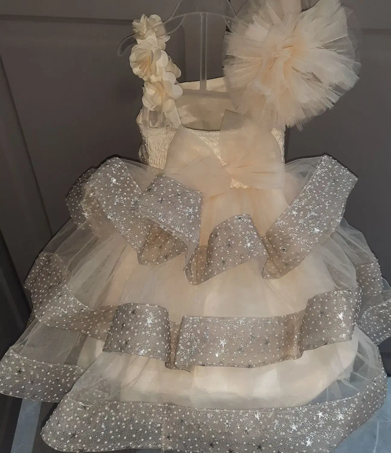 لباس عروس کودک ۲ سال تا ۳ سال نو|کفش و لباس بچه|سرخرود, |دیوار