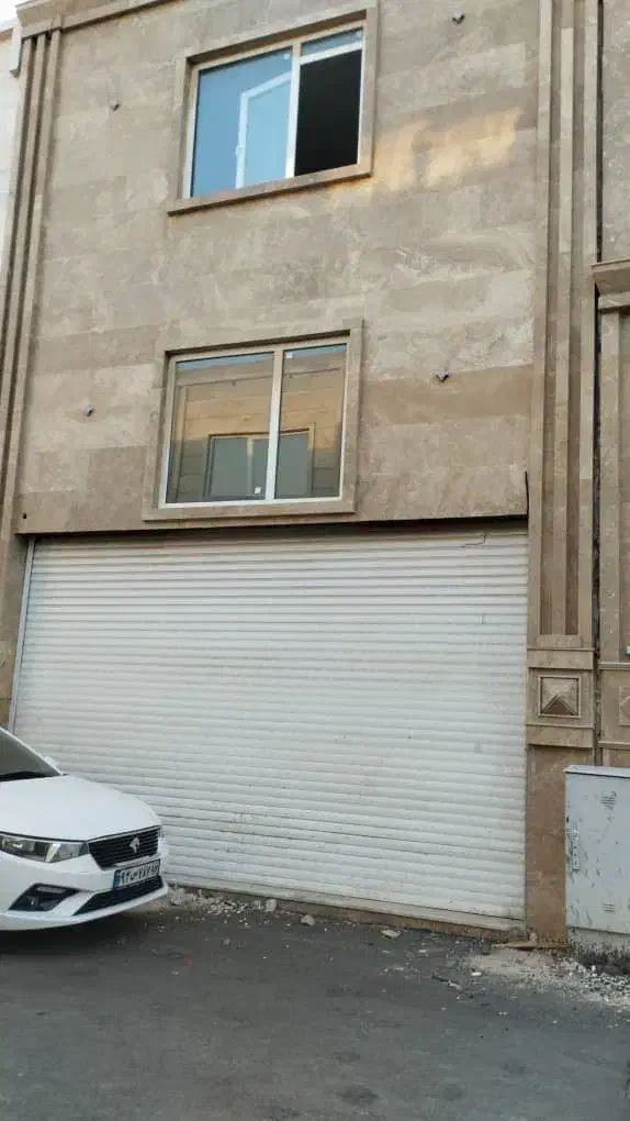 فروش مغازه ۱۰۰متری در بهترین موقعیت شهرک صنعتی|فروش مغازه و غرفه|شیراز, شهرک صنعتی شیراز|دیوار