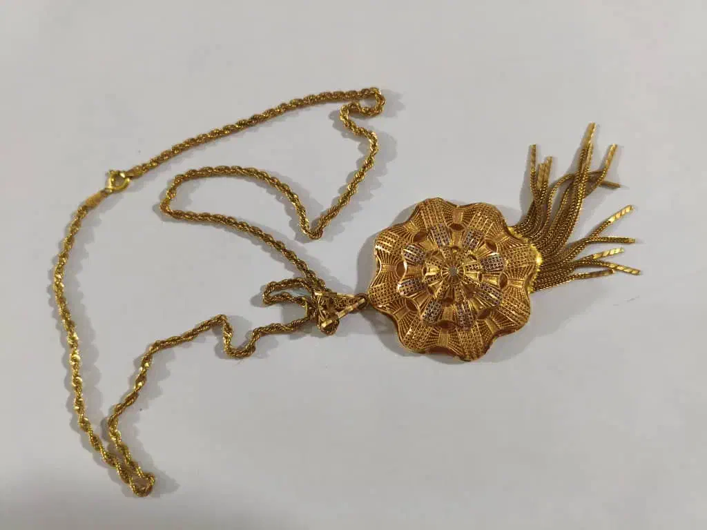 طلا پابند انگشتر گردنبند نیم ست گوشواره النگو دست|جواهرات|شیراز, فرهنگ شهر|دیوار