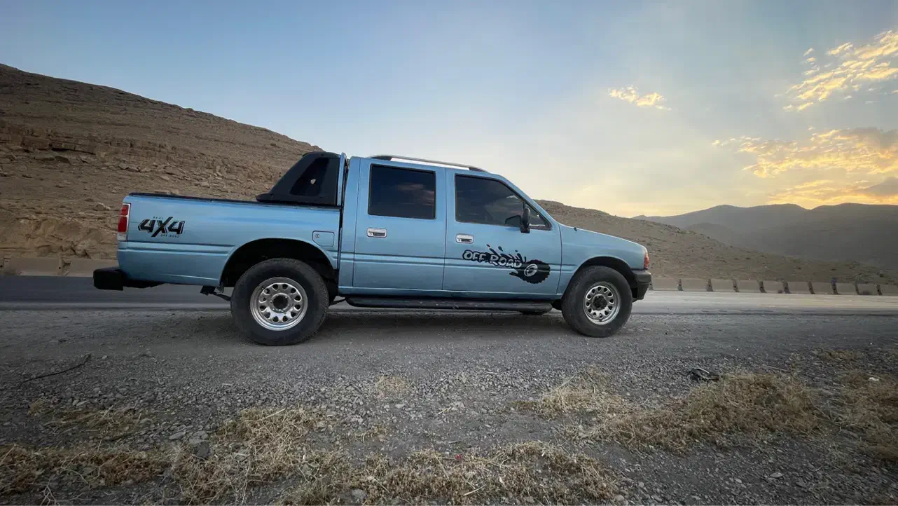 ایسوزو دوکابین مدل ۱۳۷۲|خودرو سواری و وانت|مسجد سلیمان, |دیوار