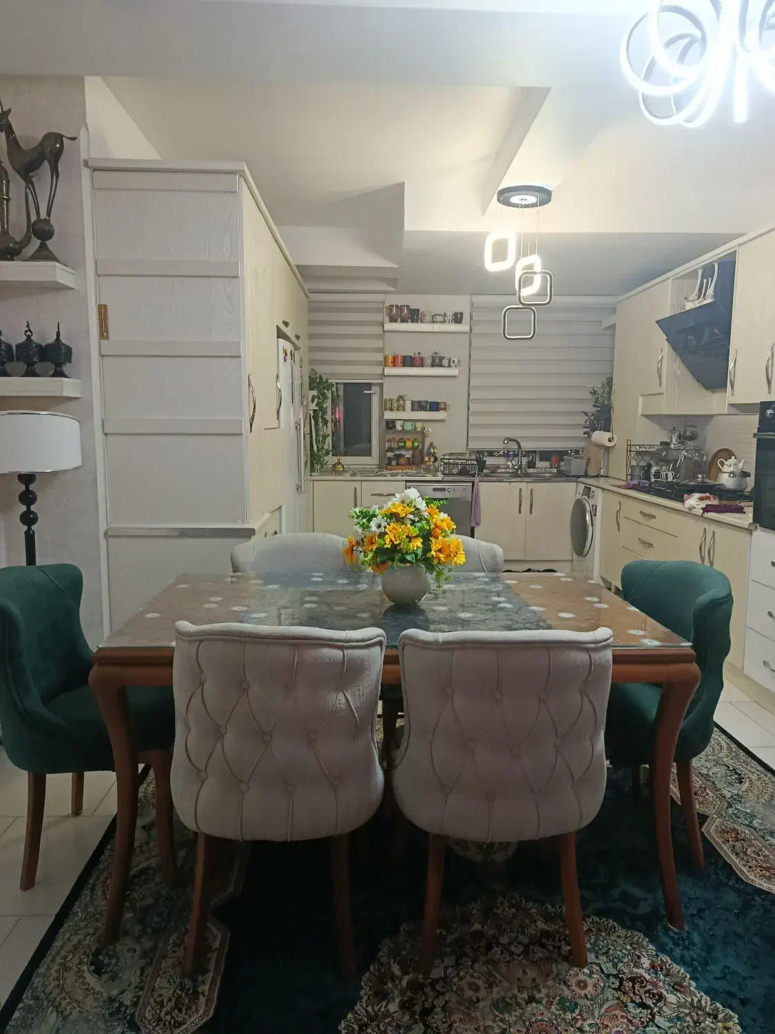 میز ناهارخوری ۶نفره|میز و صندلی غذاخوری|تهران, حکیمیه|دیوار