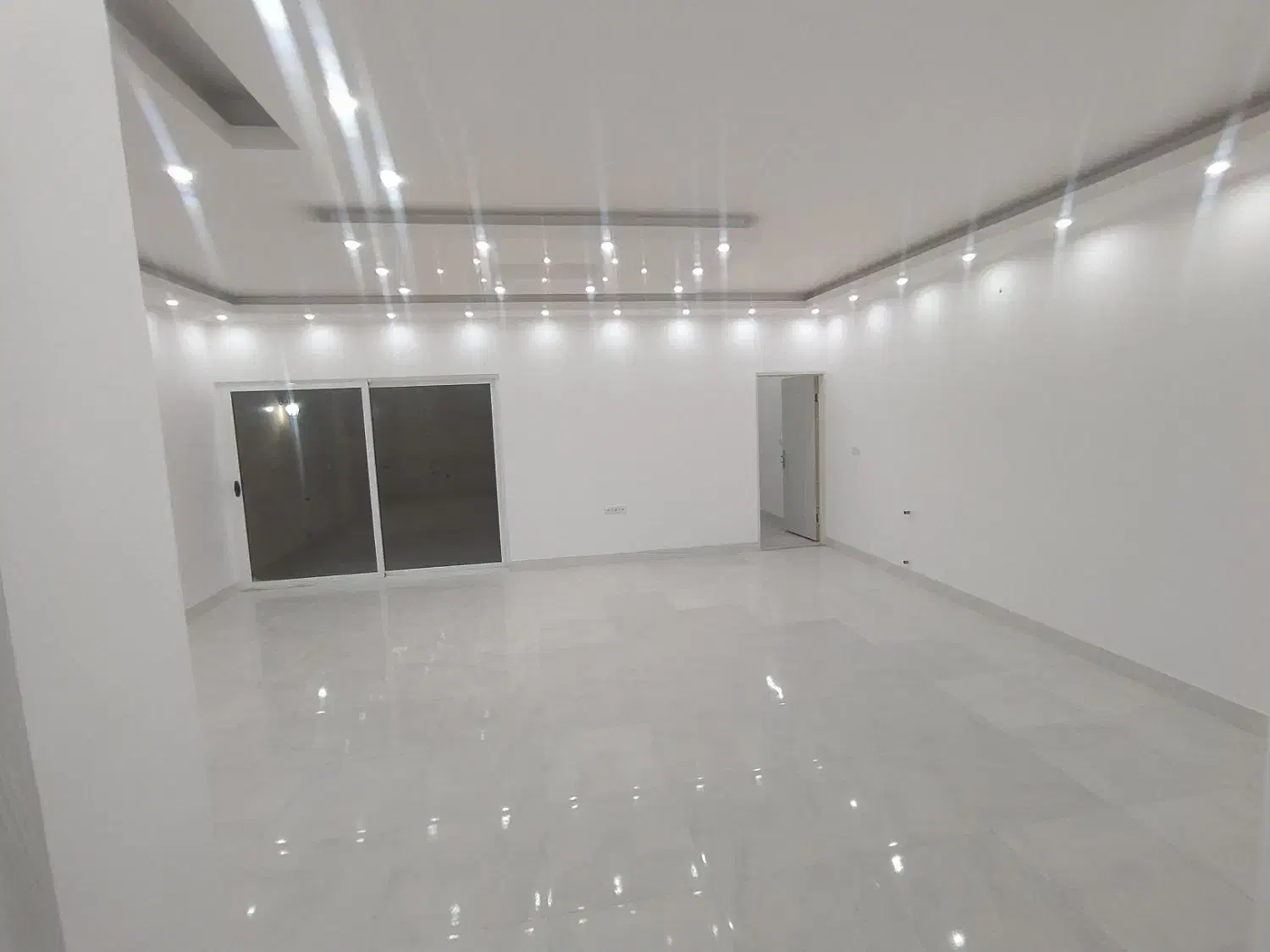 فروش همکف سه خواب فاز ۲|فروش خانه و ویلا|کاشان, فاز ۲ ناجی آباد|دیوار