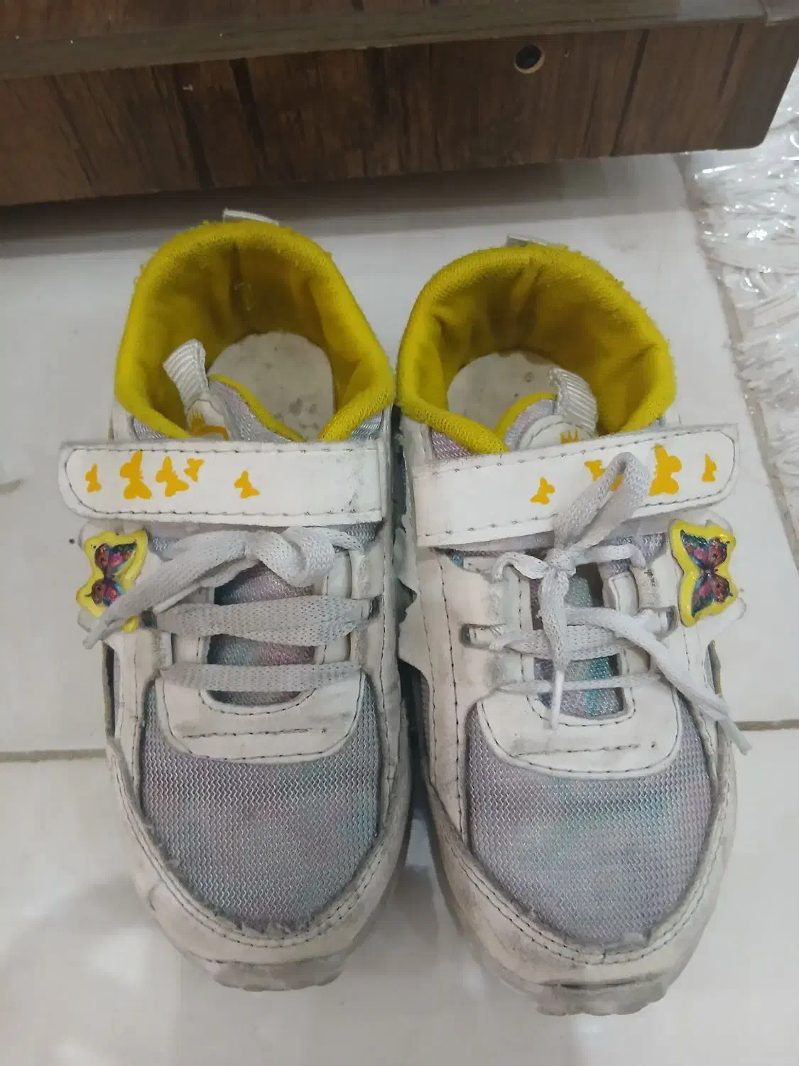 کفش دخترانه|کفش و لباس بچه|گرگان, |دیوار