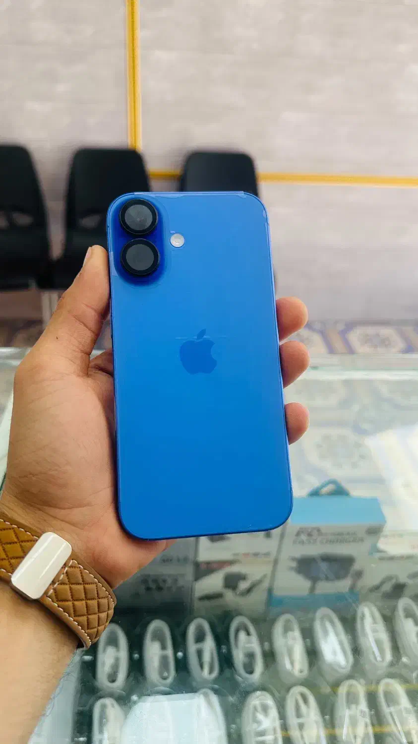 ایفون ۱۶ نرمال دو سیم|موبایل|زرآباد, |دیوار