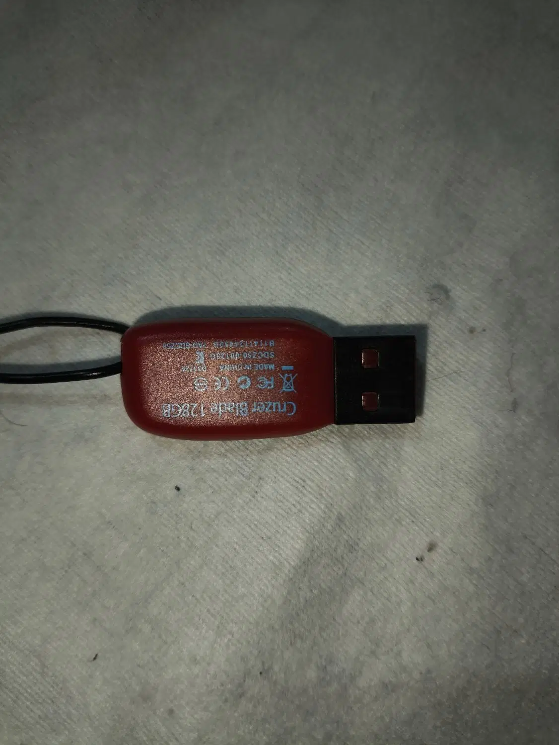 San Disk 128 gig|قطعات و لوازم جانبی رایانه|رشت, سعدی (تختی)|دیوار