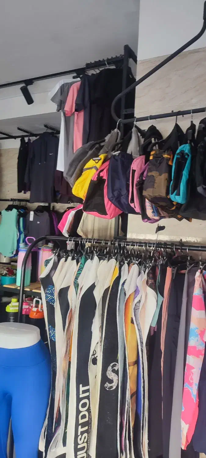 واگذاری لباس ورزشی با تمام وسایل|لباس|مشکیندشت, |دیوار