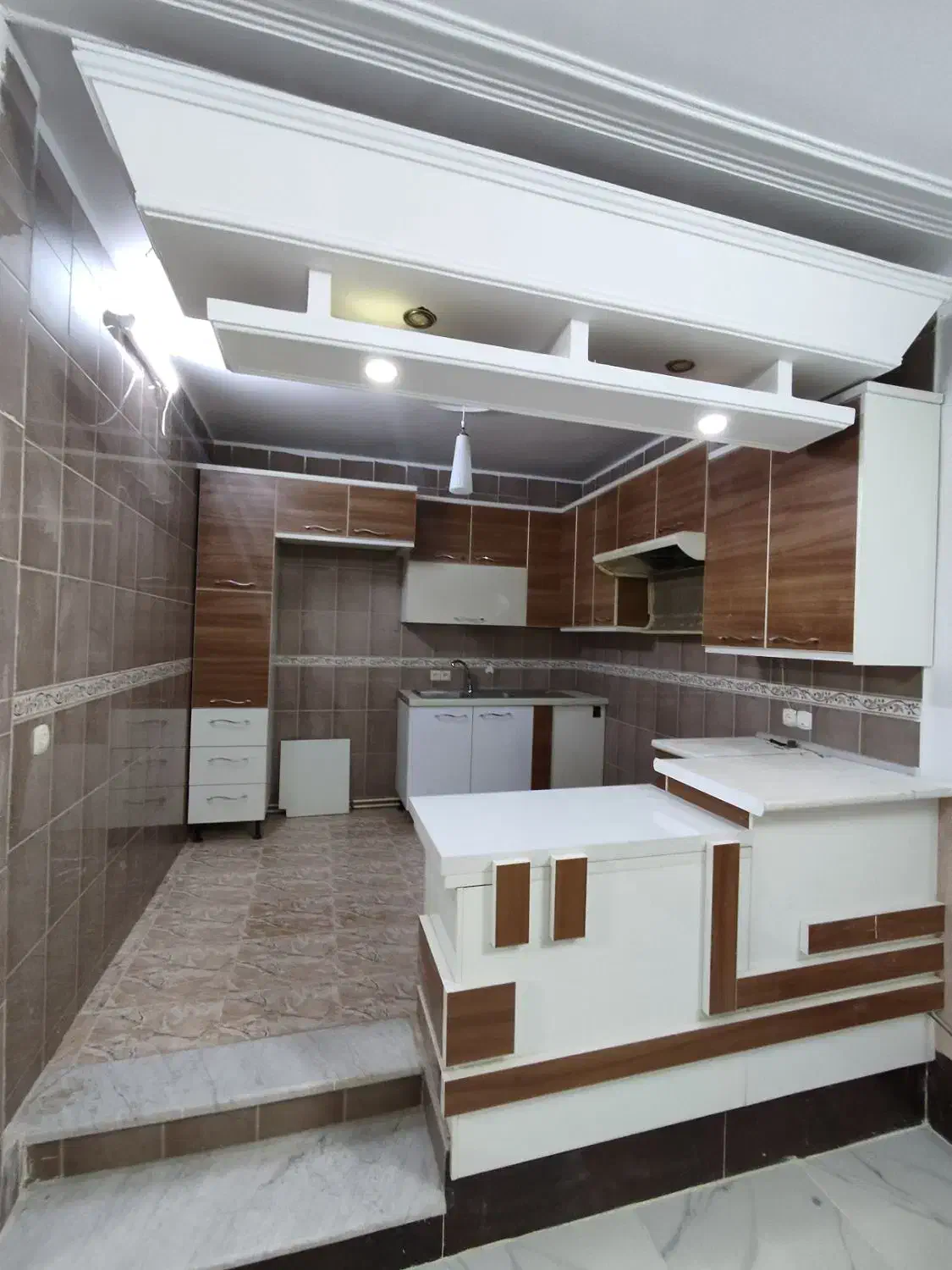 اجاره زیرزمین 90 متری محدوده 15 خرداد|اجارهٔ خانه و ویلا|قم, سراجه (۱۵ خرداد)|دیوار