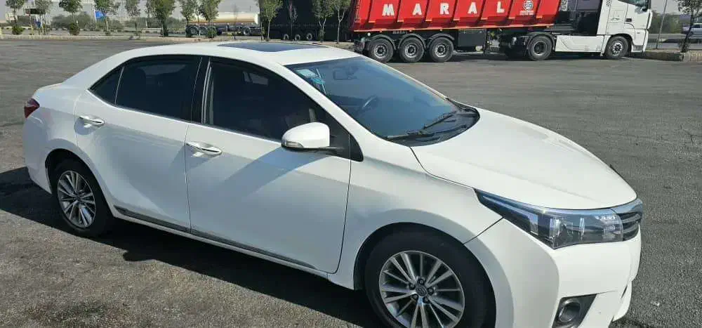 تویوتا کرولا پلاک ملی 2015 GLI|خودرو سواری و وانت|چمران, |دیوار