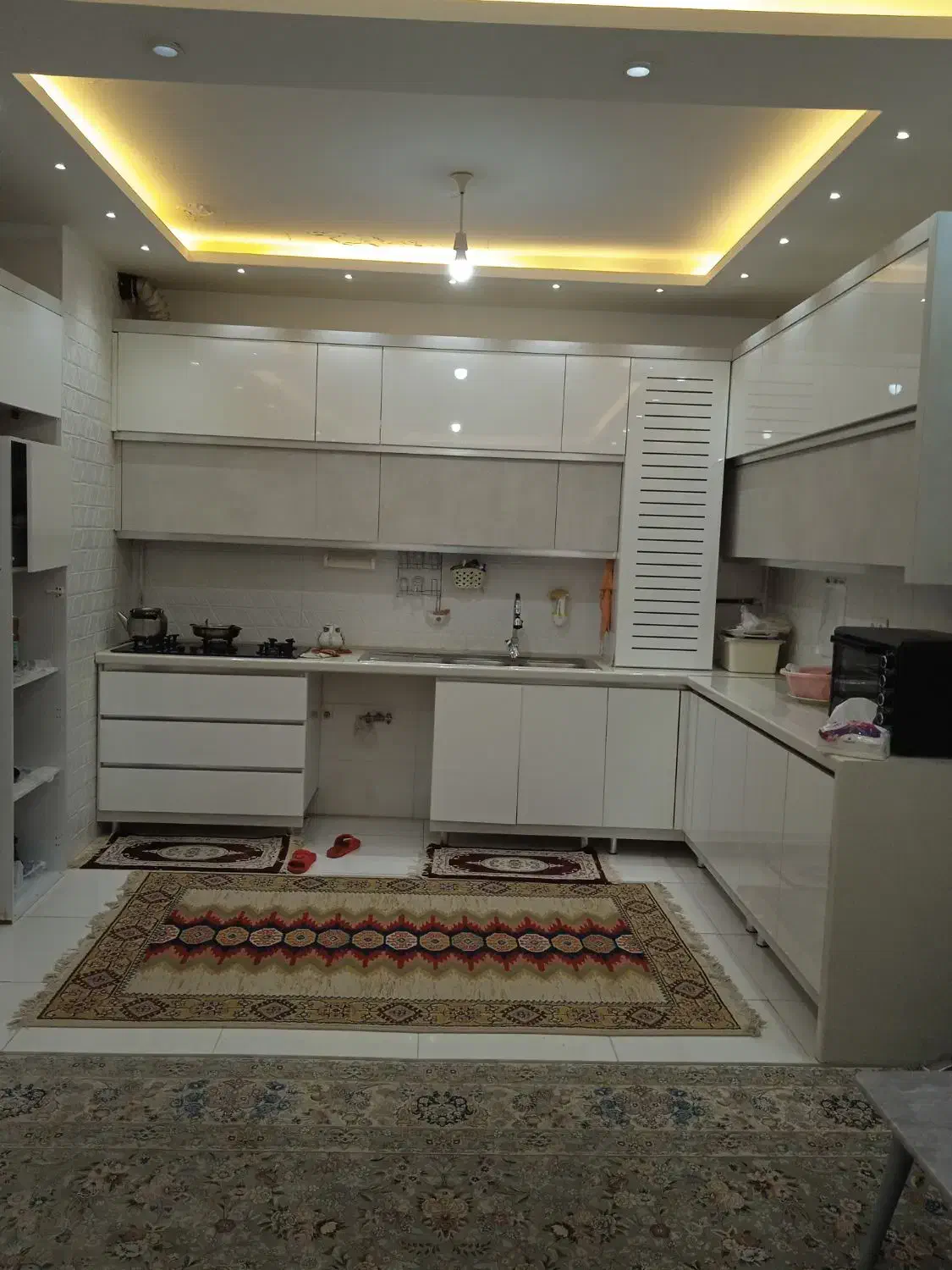 اجاره خانه واقع در خیابان گلشن|اجارهٔ خانه و ویلا|سنندج, |دیوار