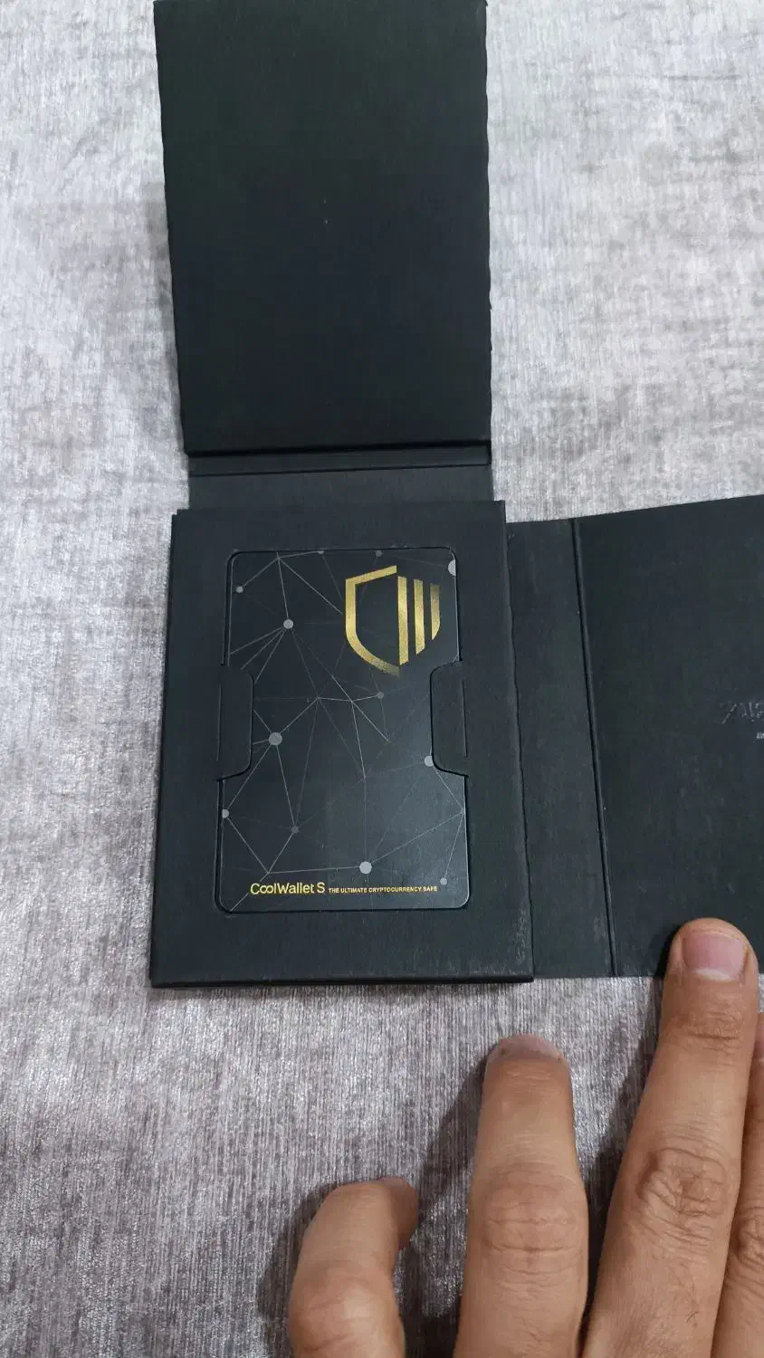 کیف پول ارز دیجیتال کول ولت اس cool wallet s|لوازم جانبی موبایل و تبلت|تهران, سعادتآباد|دیوار