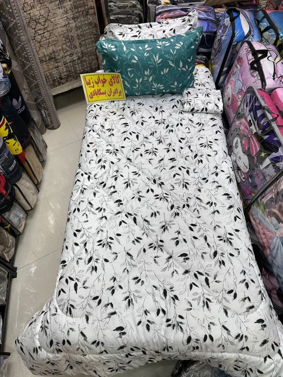 لحاف و روتختی یکنفره سنتی گلدار دو( رو )|سرویس روتختی|مشهد, پایین خیابان|دیوار