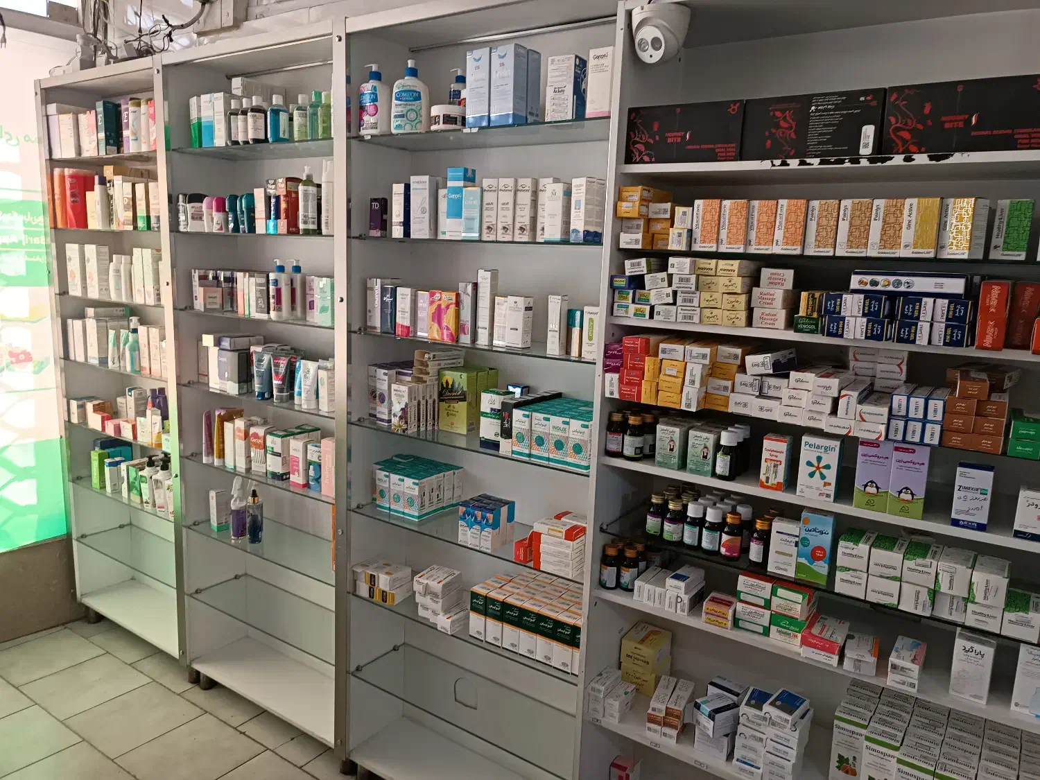 قفسه ام دی اف داروخانه،کالای پزشکی،آرایشی بهداشتی|کتابخانه، شلف، قفسههای دیواری|ارومیه, |دیوار