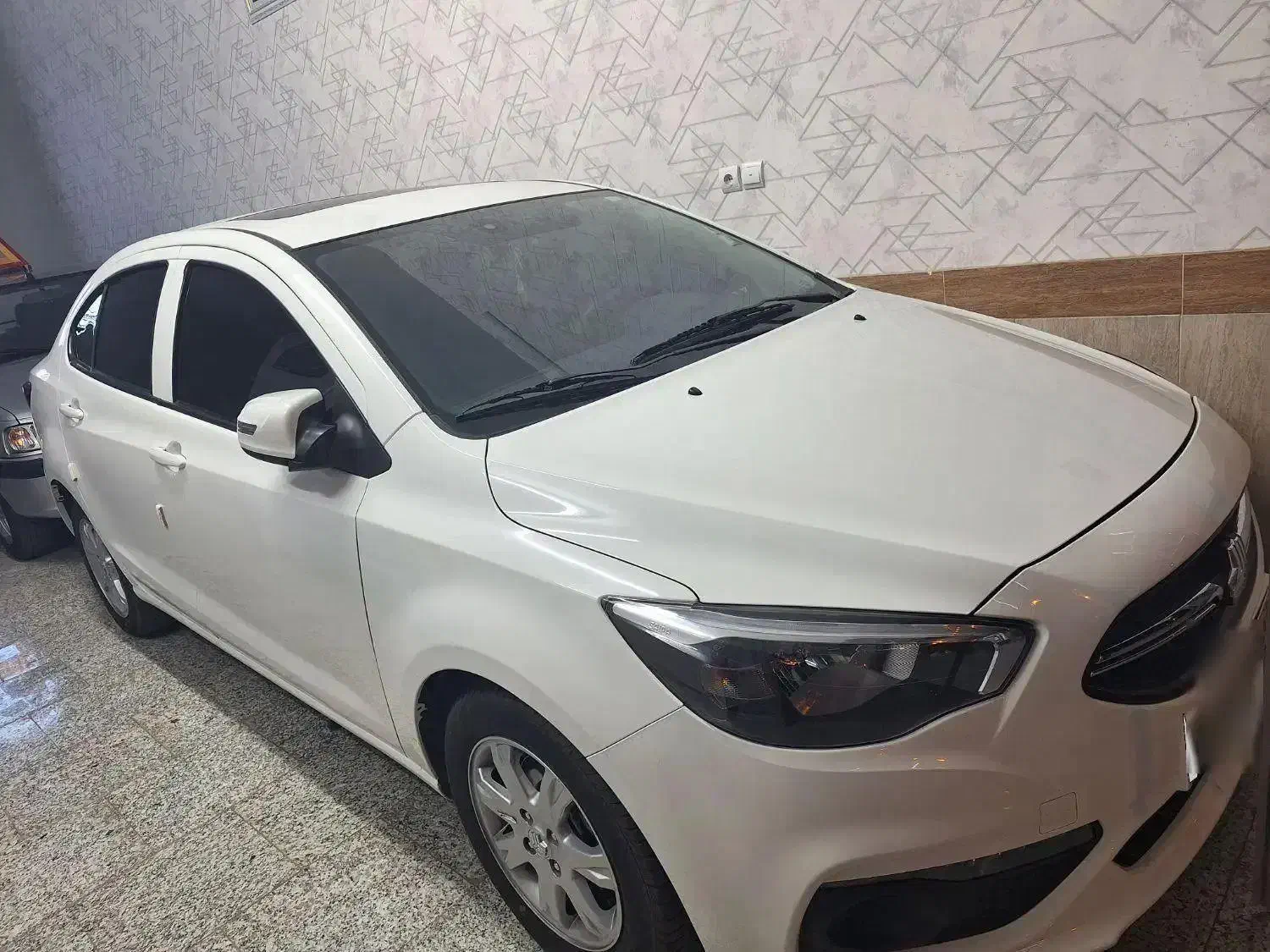 شاهین جی مدل ۴۰۳ سانروف داره|خودرو سواری و وانت|بیرجند, |دیوار