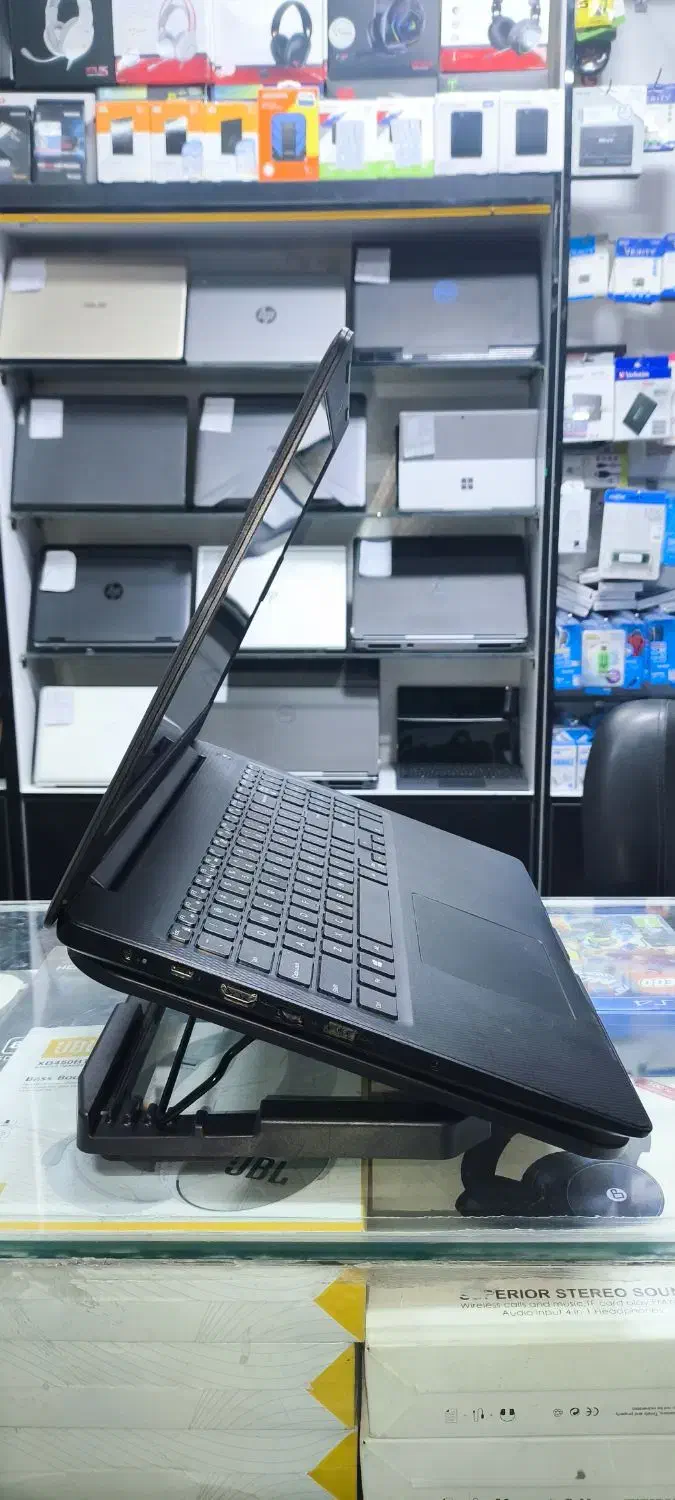 لپ تاپ مهندسی Dell 3590 با 2 گیگ گرافیک مجزا|رایانه همراه|ساوه, |دیوار