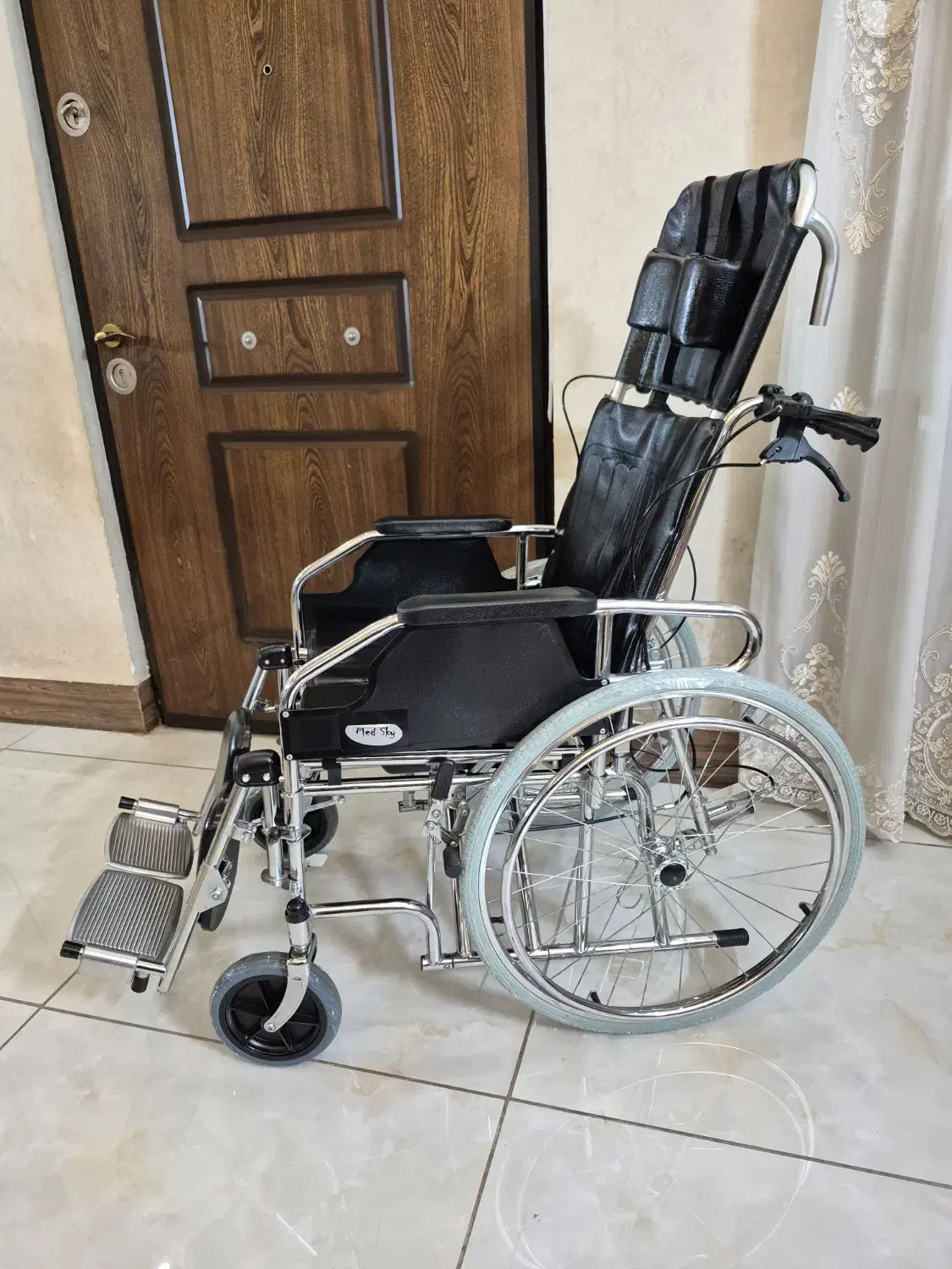 ویلچر تخت خواب شو برانکاردی چند منظوره medskay|تخت و سرویس خواب|اصفهان, دهنو|دیوار
