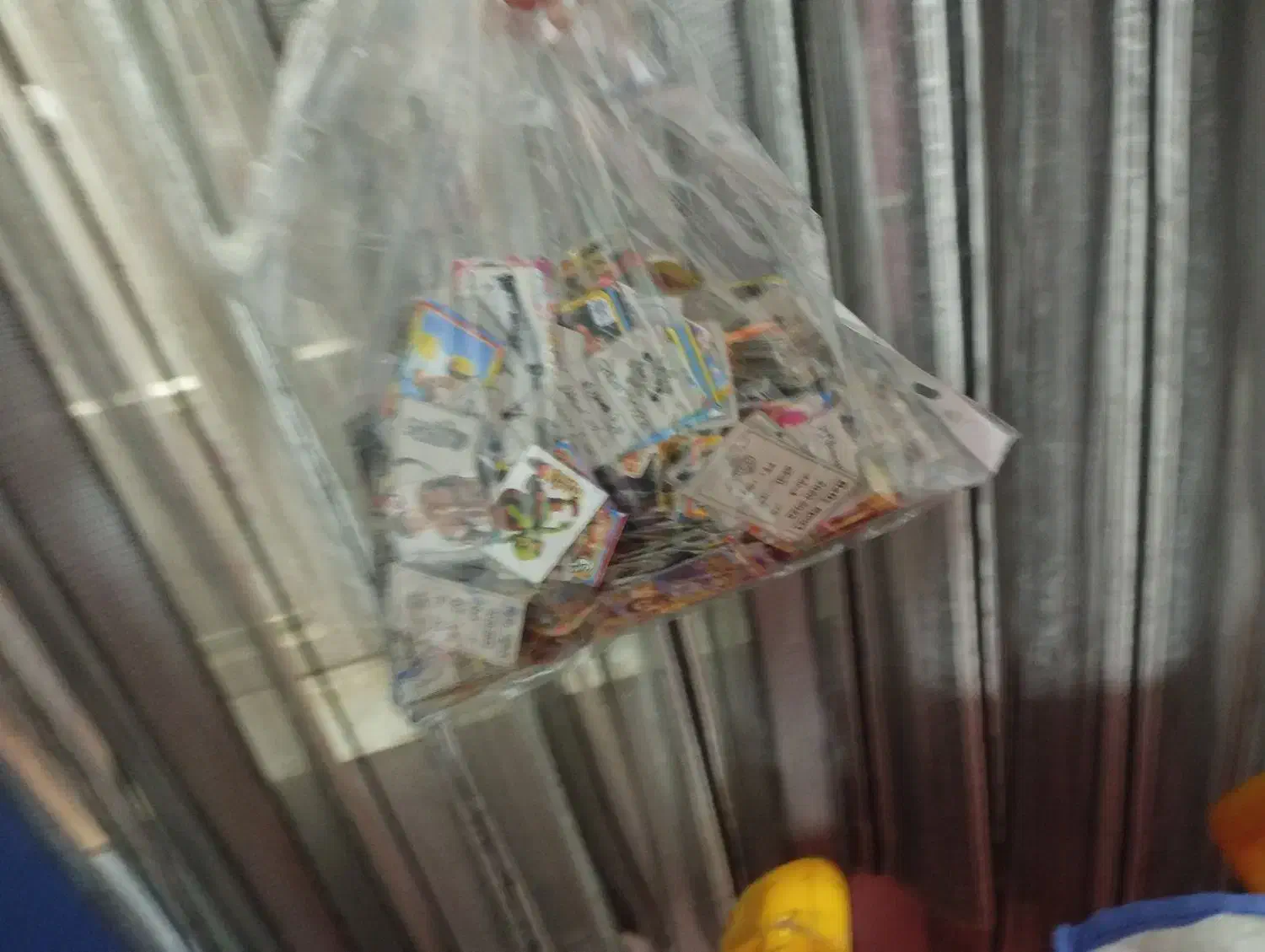 3000بکتان همراه کارت کیمدی بسته بندی شده برای فروش|کلکسیون و سرگرمی|سنندج, |دیوار