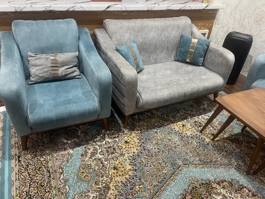 مبل راحتی|مبلمان خانگی و میز عسلی|کرج, اصفهانی‌ها|دیوار