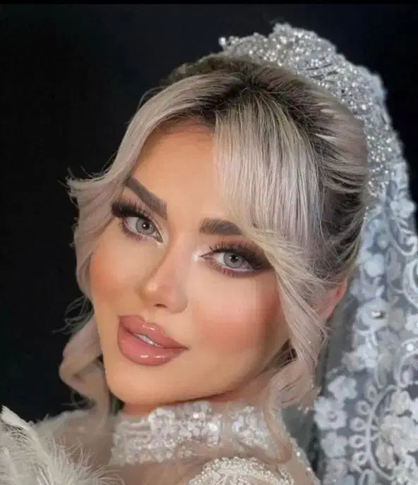 خدمات وآموزش تخصصی میکاپ تکنیک ۲۰۲۵|خدمات آرایشگری و زیبایی|شیراز, دکتر حسابی|دیوار