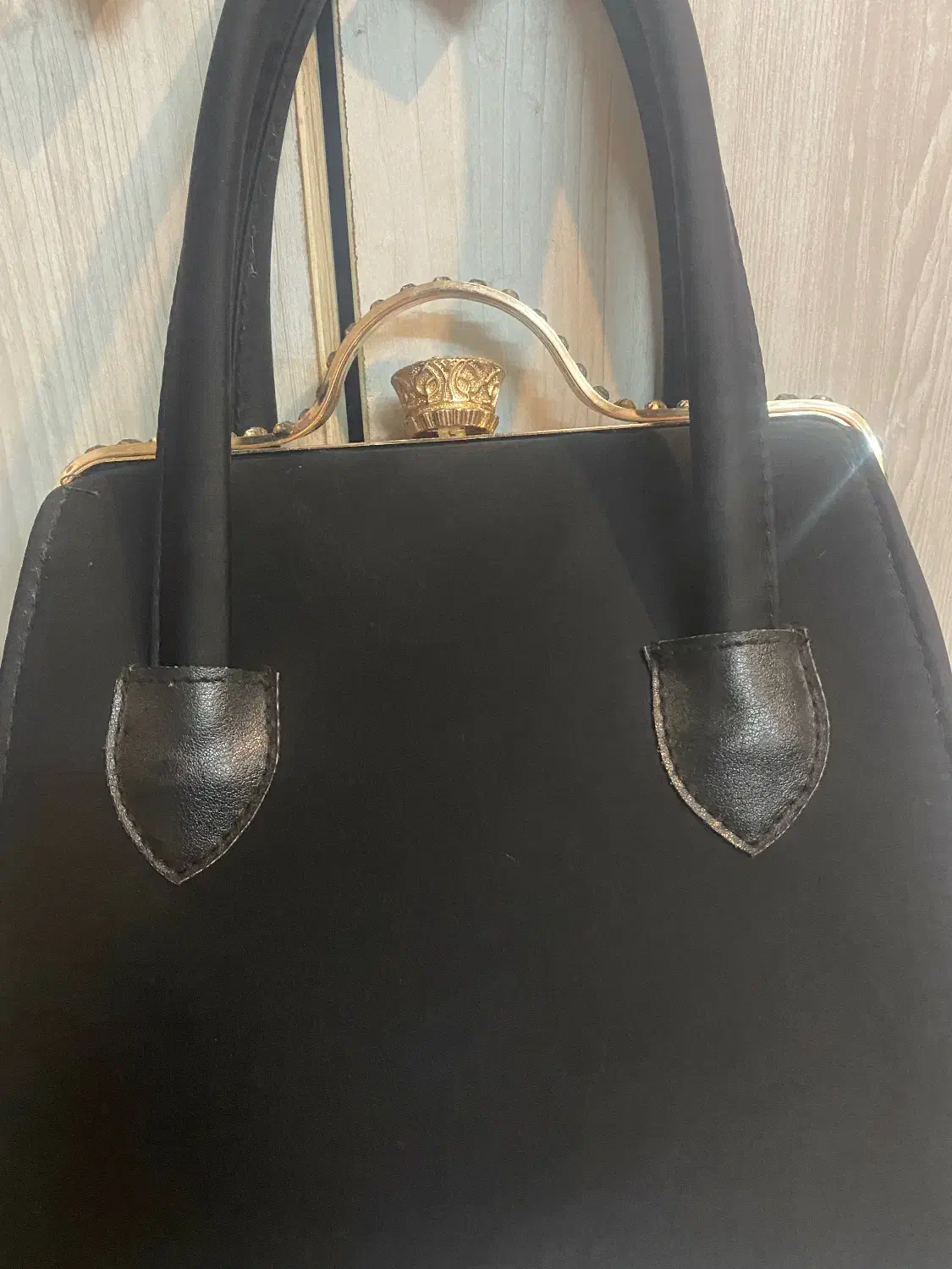 کیف مجلسی|کیف، کفش، کمربند|پاکدشت, پاکدشت (مامازند)|دیوار