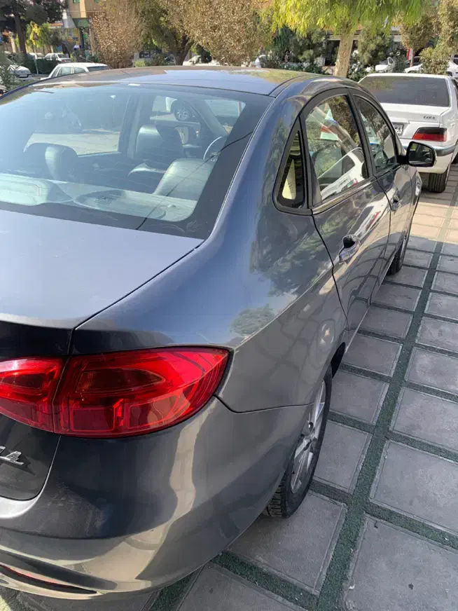 جک j4 مدل ۴۰۲ jac|خودرو سواری و وانت|قم, سراجه (۱۵ خرداد)|دیوار