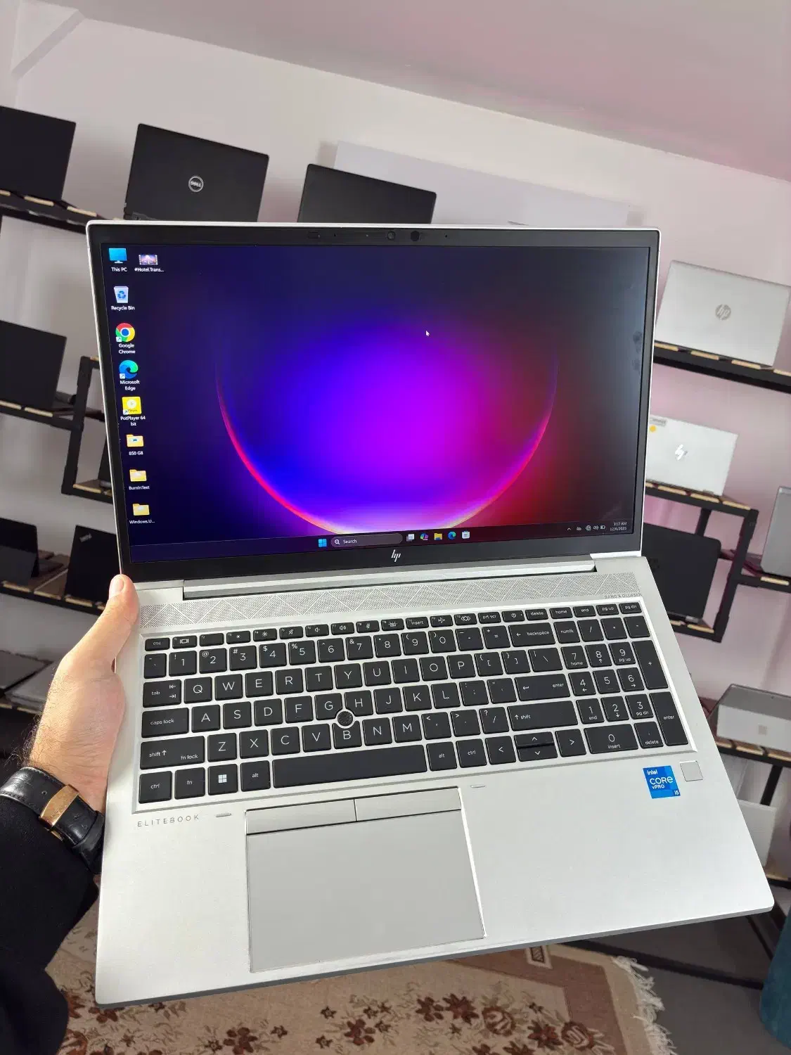 لپ تاپ HP نسل 11 صفحه 4K شیک و جذاب|رایانه همراه|قم, دورشهر|دیوار