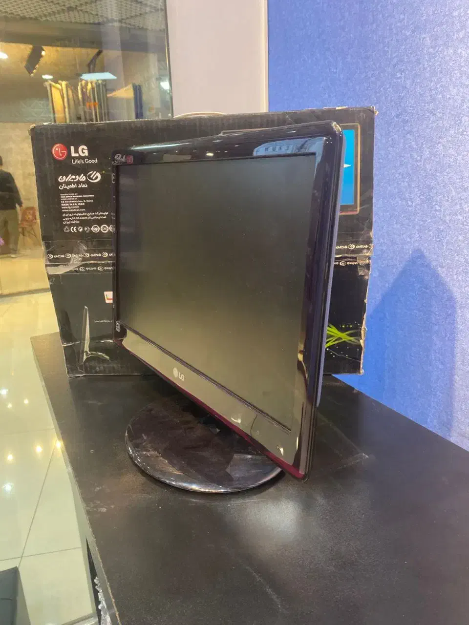 مانیتور ال جی (e1950T 18.5)|قطعات و لوازم جانبی رایانه|تهران, شهرک پردیسان|دیوار