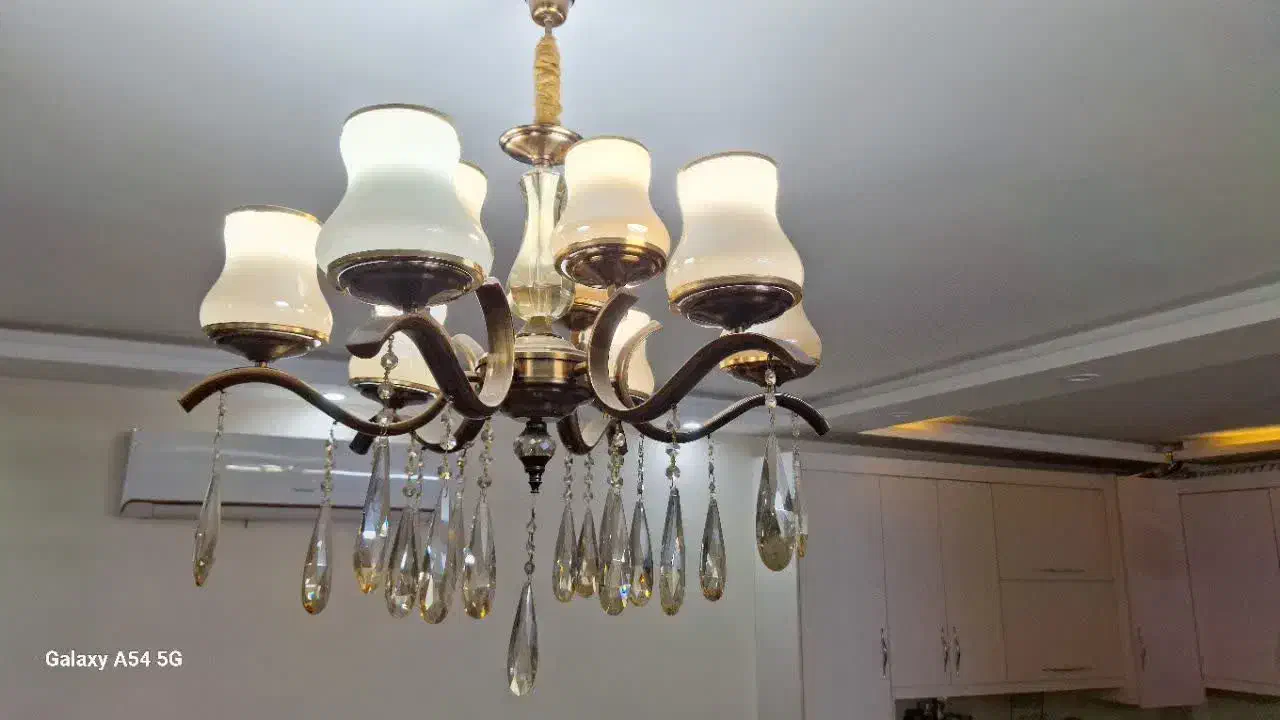 لوستر در حد نو|لوستر و چراغ آویز|مشهد, هنرور|دیوار