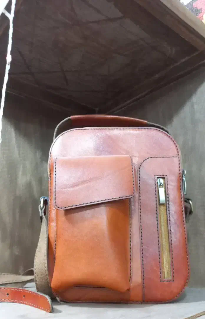 کیف ومحصولات چرم|کیف، کفش، کمربند|گرگان, |دیوار