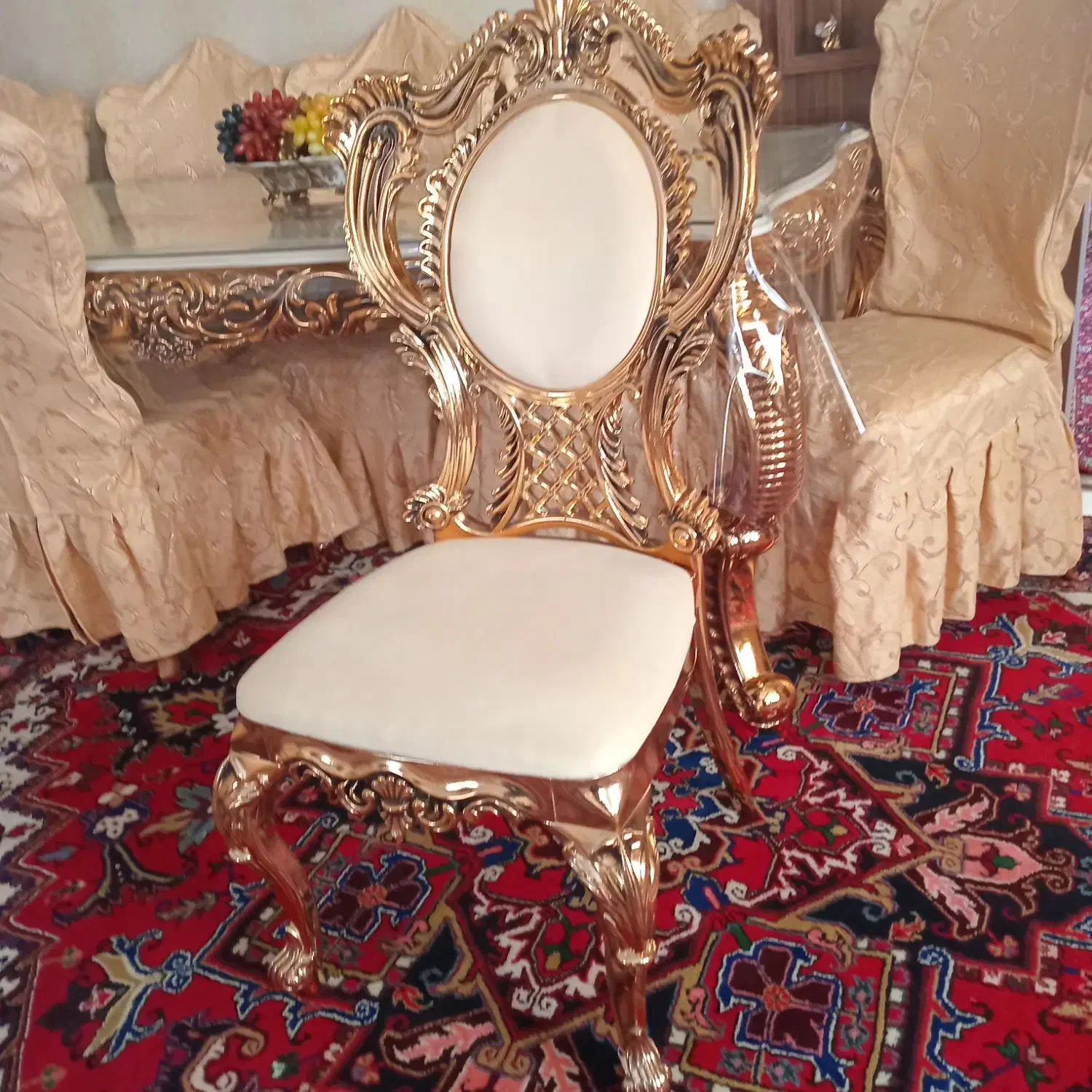 میزغداخوری ۸نفره کاملاشیک جنس پلیمربادوام|میز و صندلی غذاخوری|تبریز, |دیوار