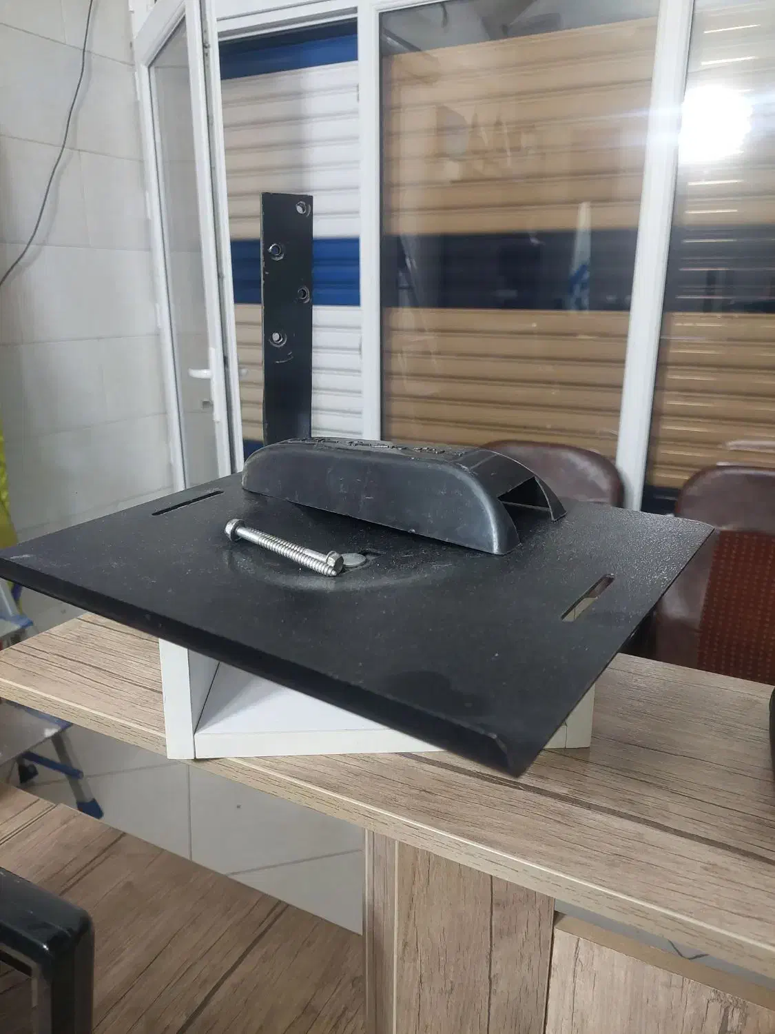 تلوزیون ال جی۱۴ اینچ|تلویزیون و پروژکتور|اراک, |دیوار