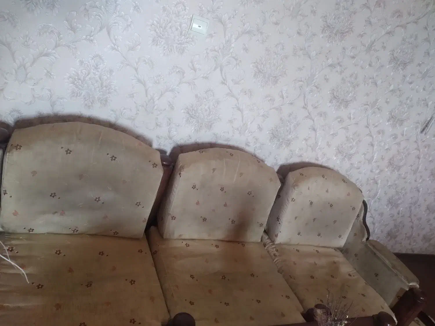 مبل ۷نفر|مبلمان خانگی و میز عسلی|مهدی شهر, |دیوار