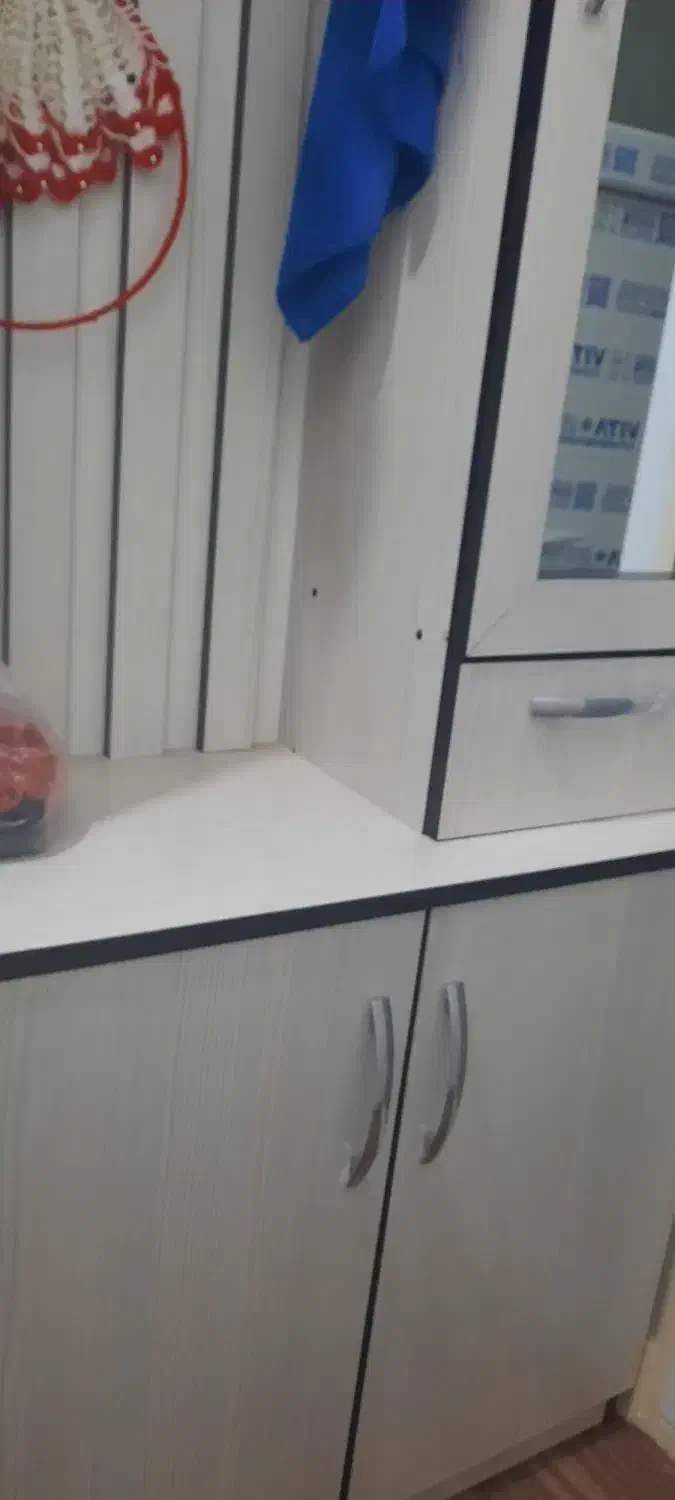 جاکفشی|جاکفشی، کمد، دراور|خمین, |دیوار