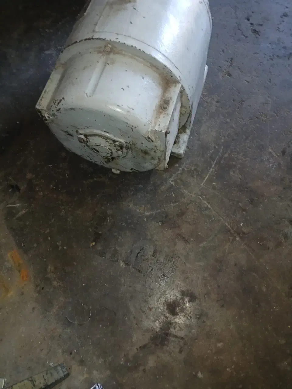 ژنراتور ۳فاز|ماشین‌آلات صنعتی|میبد, |دیوار