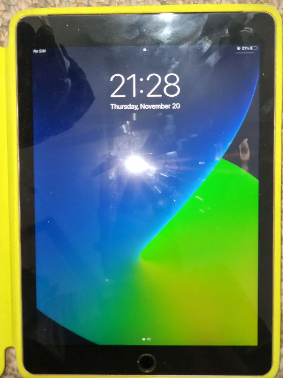 ایپد ایر ۲ تمیز|تبلت|اهواز, کوروش|دیوار