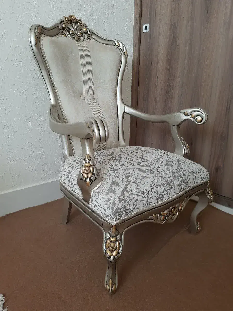 مبل|مبلمان خانگی و میز عسلی|برخوار, |دیوار