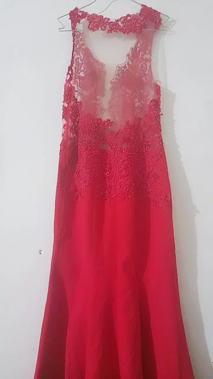 لباس مجلسی|لباس|گلبهار, شهر جدید گلبهار|دیوار