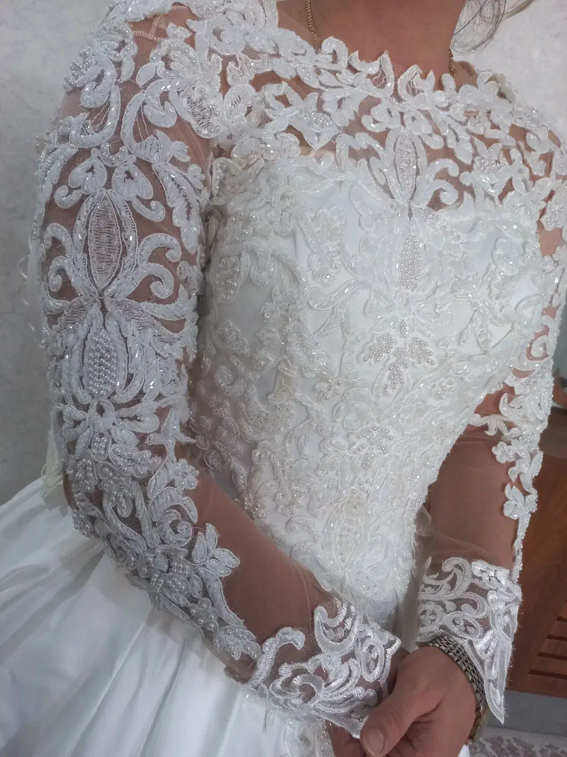 لباس عروس|لباس|صفادشت, |دیوار